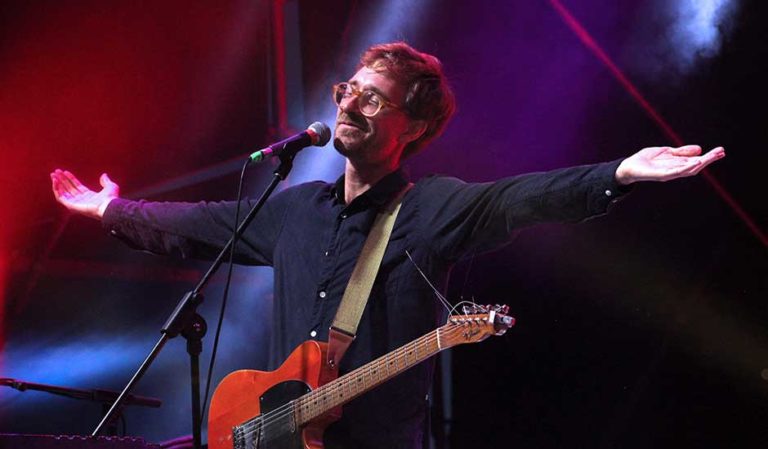 The-Whitest-Boy-Alive